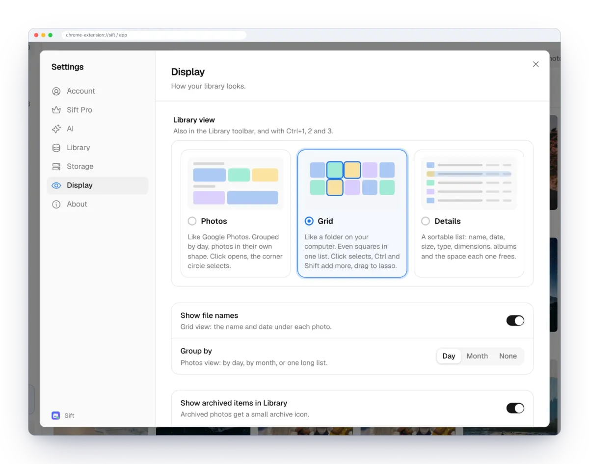 Settings, Display: choose the Photos, Grid or Details view